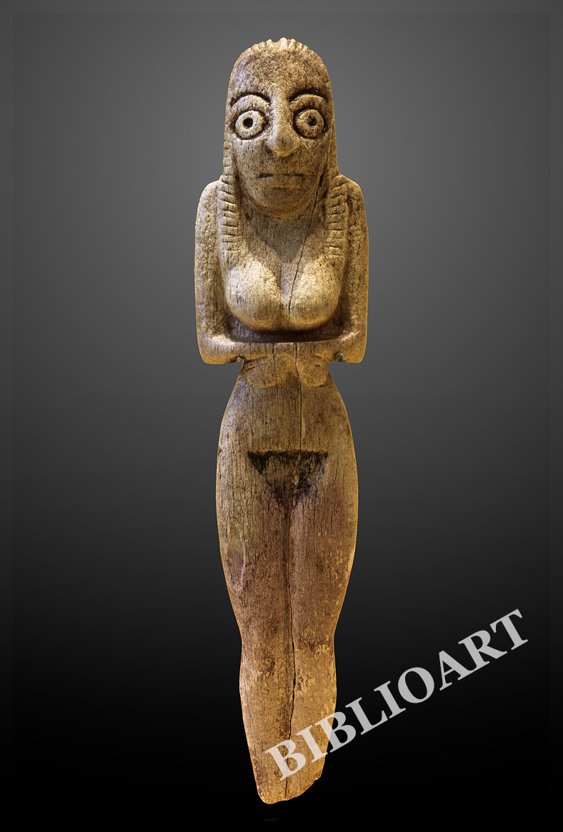 ポストカード単品：AE009-BP
：statuette of a woman